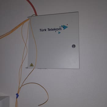 Mardin Midyat'ta Fiber İnternet Aktivasyonu Gecikiyor, Hizmet Alınamıyor