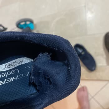 Skechers Ayakkabım 8 Ayda Deforme Oldu Ve Garanti Kapsamında Değişim Talep Ediyorum