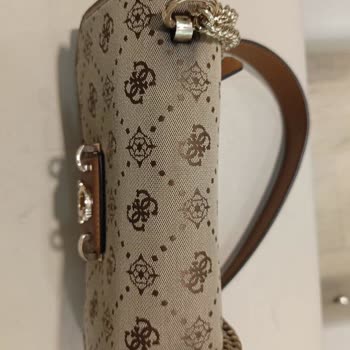 Boyner Ve Guess Ürünün Üretim Hatasını Kabul Etmeyerek Müşteriyi Mağdur Ediyor