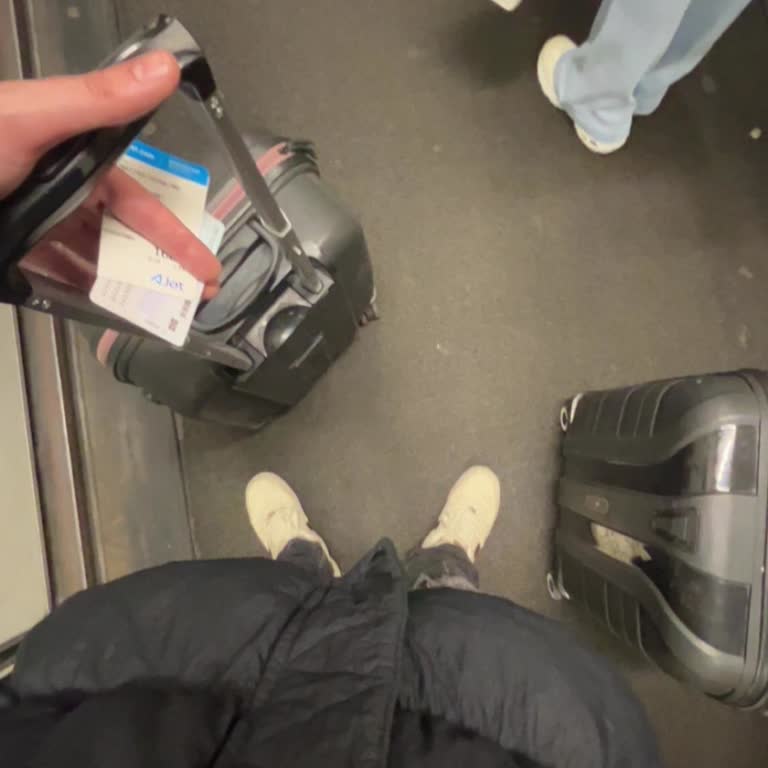 Kıbrıs İstanbul Uçuşunda Gecikme Ve Kayıp Bagaj Nedeniyle Şiddetli Mağduriyet