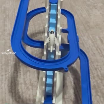 A101 Eğlenceli Uçaklar Maalesef Ki Bozuk