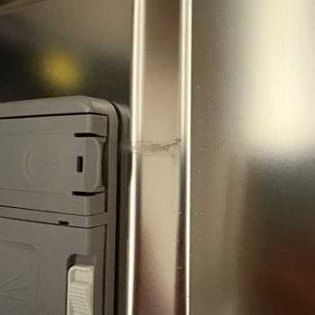 İç Kapağında Dalga Lekeleri Olan Bulaşık Makinesi Değişim Talebi