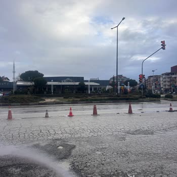 Gecikmeli Çıkış Ve Yanlış Duraklama Nedeniyle Üç Saat Fazla Yolculuk Ve İade Talebi