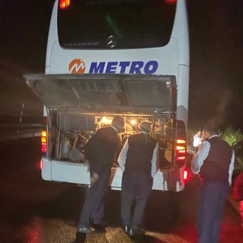 Uşak Banaz’da Metro Turizm Otobüsü Arızası Yolcuları 2,5 Saat Mağdur Etti