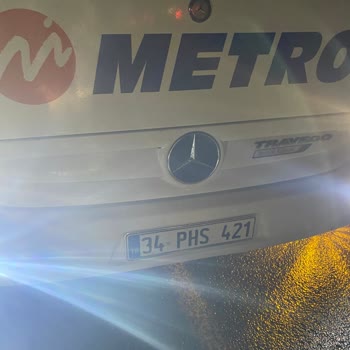 Uşak Banaz’da Metro Turizm Otobüsü Arızası Yolcuları 2,5 Saat Mağdur Etti