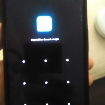 Vodafone Mağazasından Aldığım Tecno Spark 10 Pro'da Önceden Tanımlı Şifre Sorunu