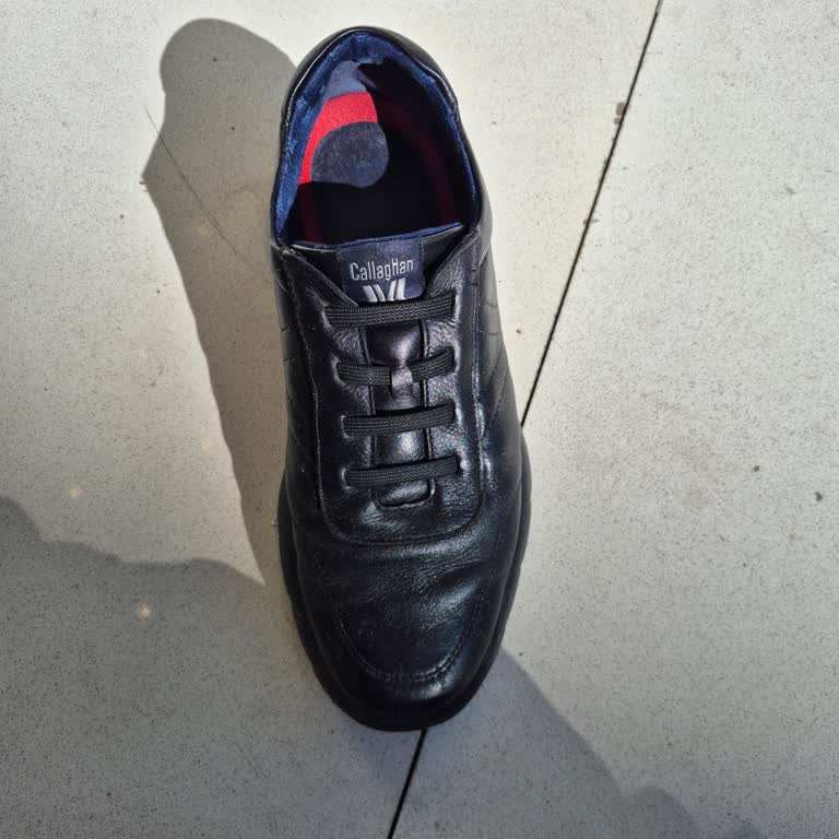 8.000 TL'lik Ayakkabının Çıktığı Rahatsız Edici Ses Ve Değişim Talebi