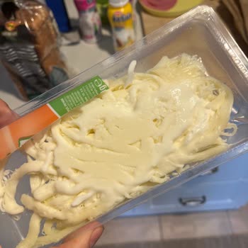 Gaziemir Marketinde Bozuk Ürünler Ve Sağlık Tehlikesi: Tam İade İstiyorum