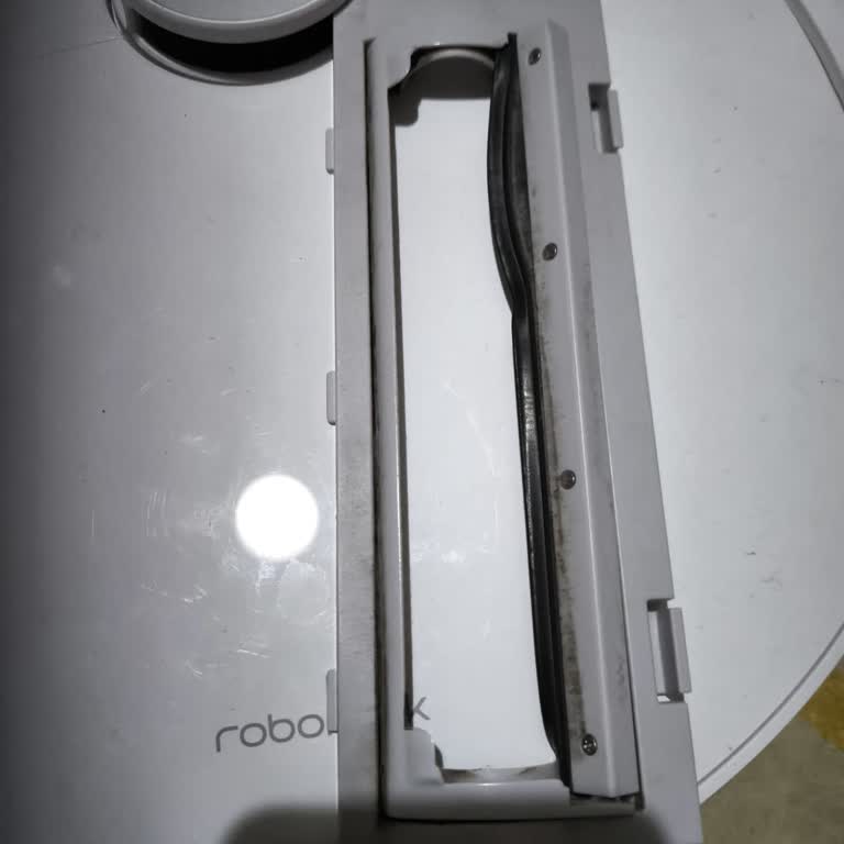 Alt Fırça Çerçevesindeki Conta Açılması Ve Garanti Kapsamına Alınmaması