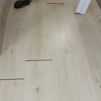 Laminat Montajında Boşluk, Şişlik Ve Renk Farkı Şikayetim