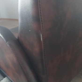 Yırtık Ofis Koltuğu Ve Yetkisiz Kart Çekimi İçin Acil Müdahale