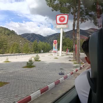 Akdeniz Seyahat’in Antalya-Denizli Seferinde Sürekli Rötar Ve Araç Arızasıyla Mağduriyet