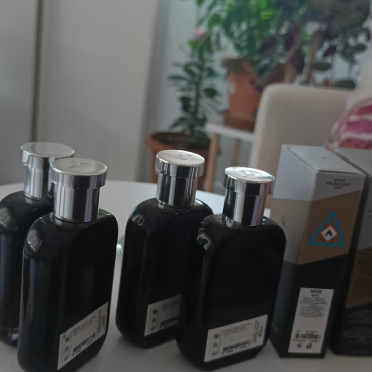 Numune Kokusunu Veremeyen Parfümler İçin Tam İade Talebi