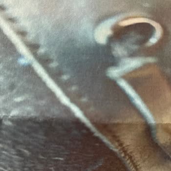 Greyder Ayakkabısında Demir Parça Sorunu Ve Müşteri İlgisizliği