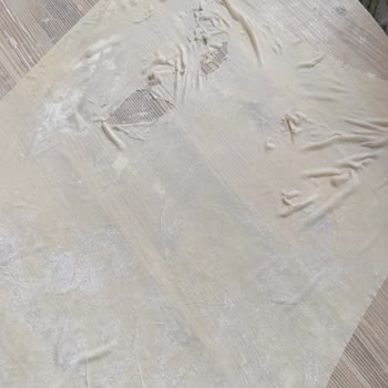 Sinangil Unu Kalitesiz Çıktı, Baklava Ve Börek Parçalanıyor