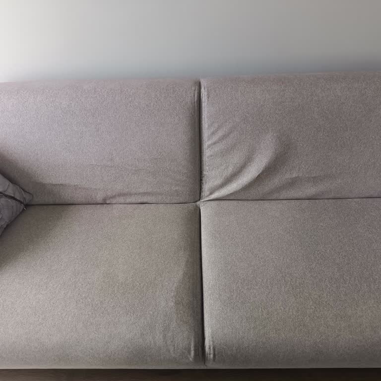 Koltuğumda İmalat Hatası, Yetersiz Servis Ve Değişim Talebi