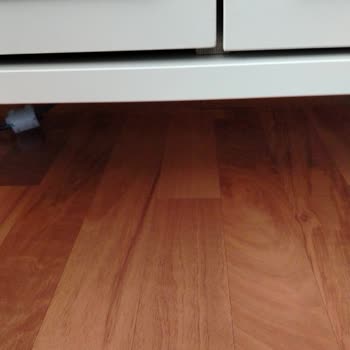 Kelebek Mobilya'da Defolu Konsol Ve Masa İçin Çözüm Talebi