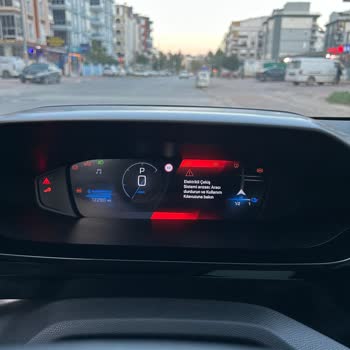 Sıfır Peugeot Araçta Ani Stop Ve 20 Gün Süren Servis Gecikmesi