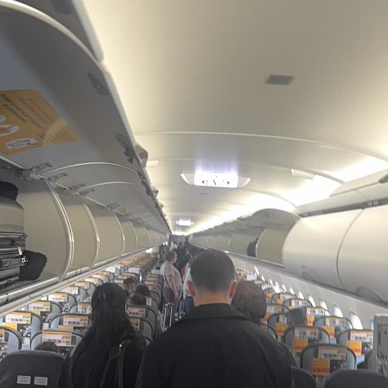 Uçakta 2 Saat Bekletilme Ve Yetersiz Bilgilendirme