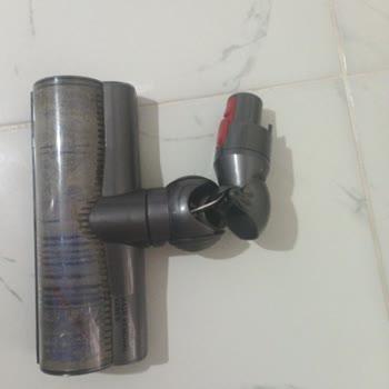 Dyson V10 Süpürge Kırık Halı Başlığı Garanti Kapsamında Ücretsiz Değişim Talebi