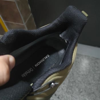 Salomon Outdoor Ayakkabısının Sağ Tekinde Dikiş Patlaması Ve Garanti Reddi