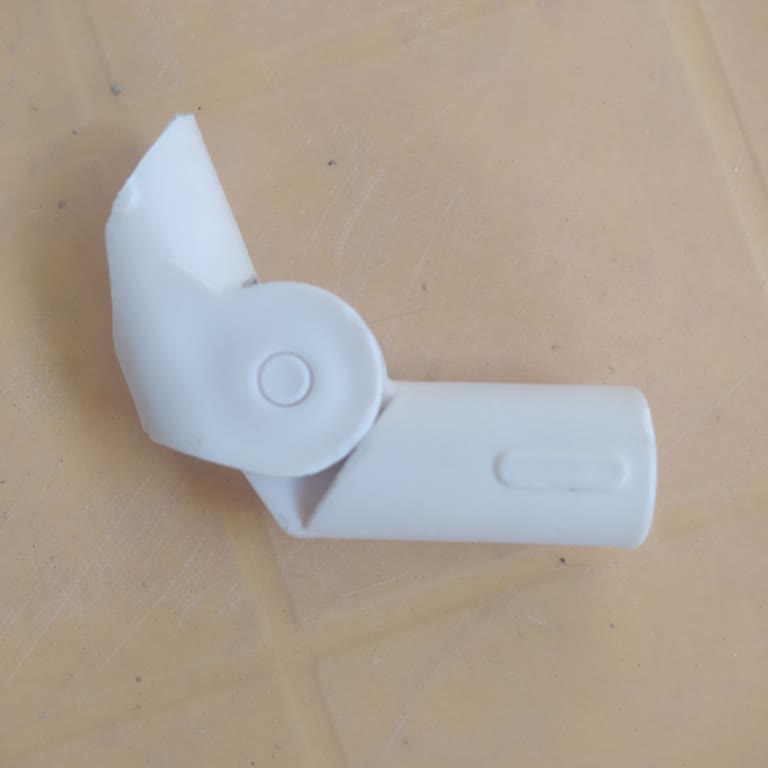 Fantom Fanset Çamaşır Kurutma Makinesinin Ayak Mafsalının Kırılması Ve Yedek Parça Talebi