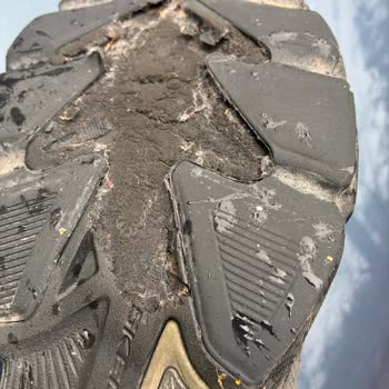 Skechers Ayakkabısının Tabanı 6 Ay İçinde Çürüdü, Kalite Sorunu Ve Çözüm Talebi