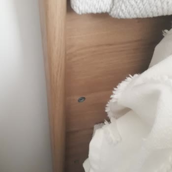 Yanlış Montaj Ve Kırılan Çekmece İçin Ücretsiz Değişim Talebi