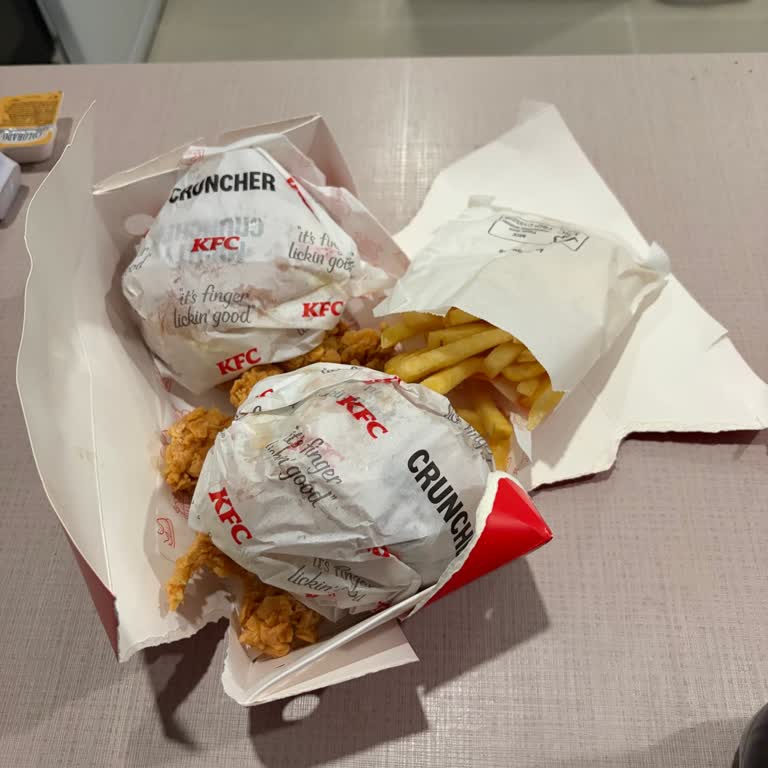KFC Kova Siparişinde Eksik Ürün Ve Soğuk Teslimat, İade Reddi