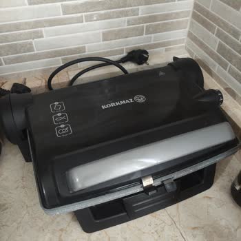 Korkmaz Tost Makinesinin Izgara Plakaları Belirgin Şekilde Deforme Oldu