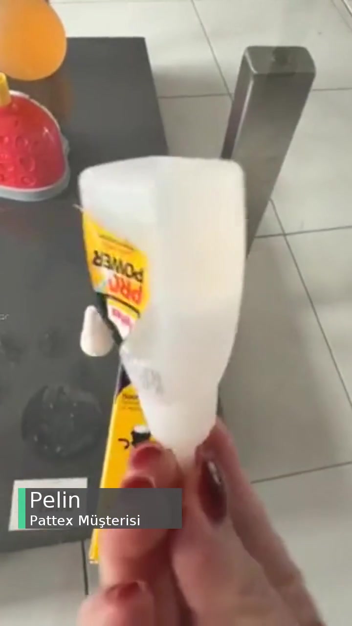 Kurumuş Ve Akışkanlığını Kaybetmiş Pattex videonun kapak resmi