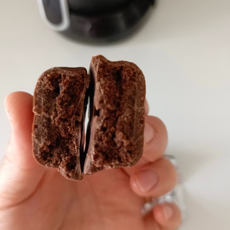 Son Kullanma Tarihi Geçmiş Eti Browni Intense Satışı Güvenimi Sarsıyor