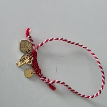 İlan Edilen Uzun Ömürlü Çelik Bilekliklerde Hızlı Renk Atması, Kopma Sorunu Ve İade Talebi