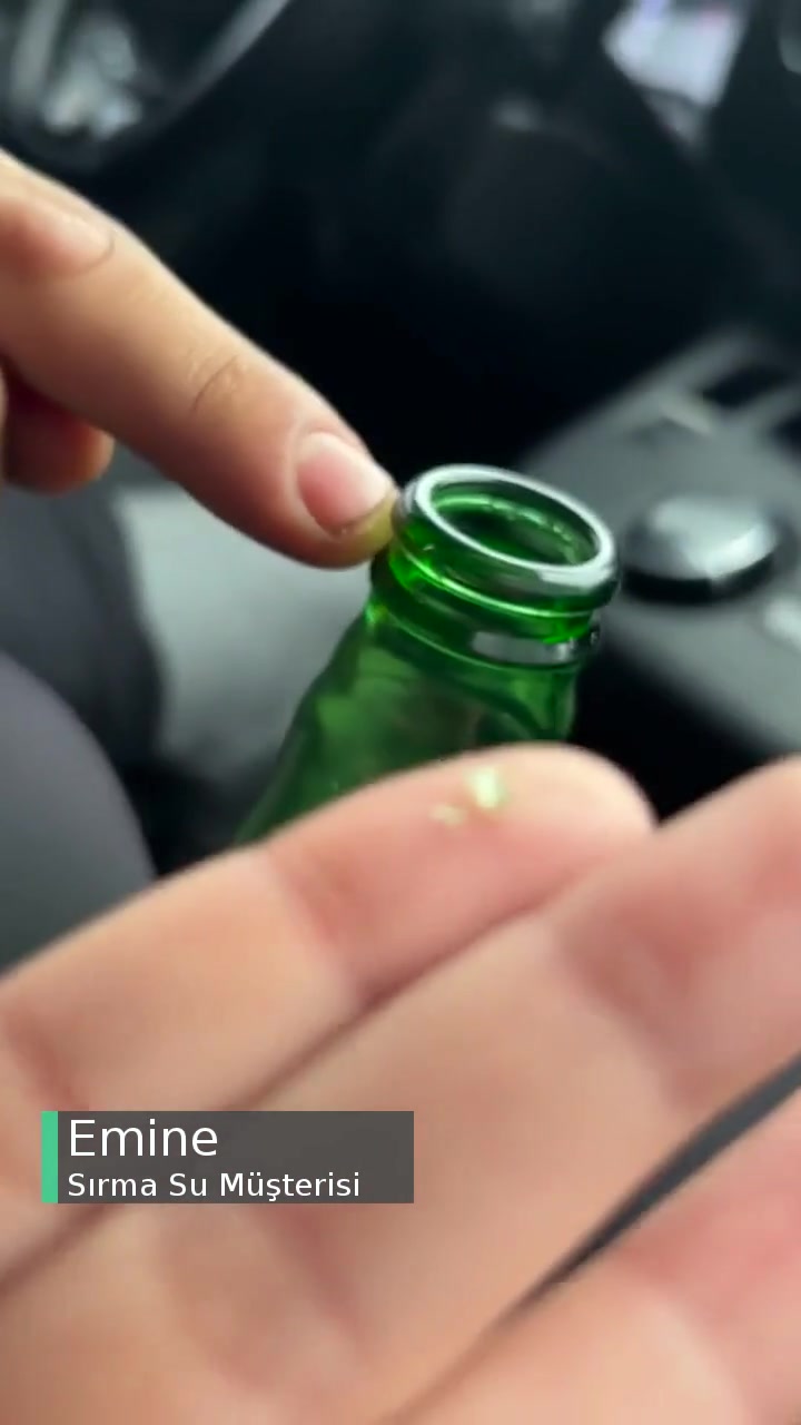 Sırma Sodanın İçinde Cam videonun kapak resmi