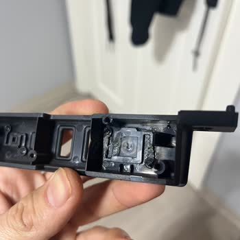 Corsair 3000d Airflow Kasa Power Tuşu Kırıldı Ve Yedek Parça Bulunamıyor