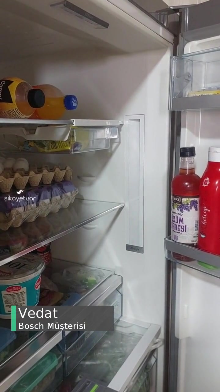 Bosch Buzdolabı İç LED Yanıp Sönmesi videonun kapak resmi