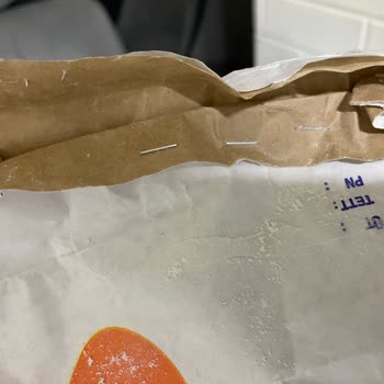 Piyale Mini Şok Un Paketi İçinde Zımba Telinin Bulunması Ciddi Sağlık Skandalı