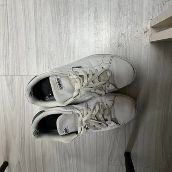 Hepsiburada'dan Aldığım Adidas Ayakkabı 6 Ay İçinde Kullanılamaz Hale Geldi, Satıcı Yanıtsız