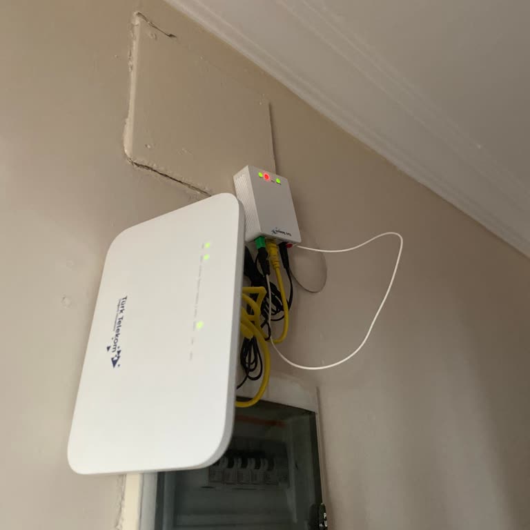 Türk Telekom'da Uzun Süreli İnternet Kesintisi Ve Fazla Masraflar Nedeniyle Sözleşme Feshi Talebi