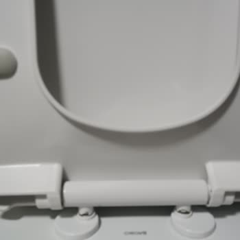 Creavit Klozet Kapakları Kırıldı Ve Stop Mekanizması Arızalandı: Ücretsiz Değişim Talebi