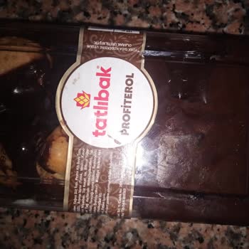 Kırık Kapaklı Ve Kirli Profiterolde Cevapsızlık