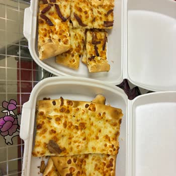 Yanlış Pide, Soğuk Ve Kuru; İletişim Bilgilerine Ulaşılamıyor