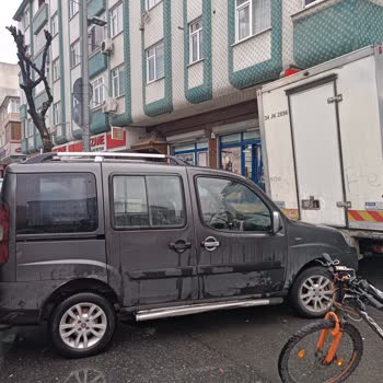 BİM Market Aracının Yolu Kapatması