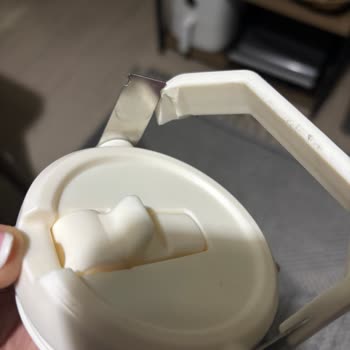 Stanley Termosunun Kulpu Kısa Sürede Koptu, Değişim Talebi