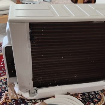 LG Teslim Edilen Klima Motoru Hasarlı, Satıcı Hasarı Kabul Etmiyor Ve Değişim Talebi