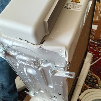 LG Teslim Edilen Klima Motoru Hasarlı, Satıcı Hasarı Kabul Etmiyor Ve Değişim Talebi