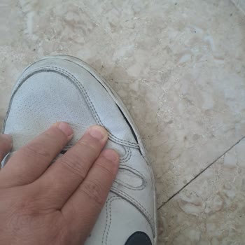 Nike Ayakkabısında Açılma Sorunu: Değişim Ya Da İade Talebi