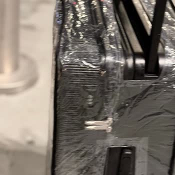 Su Dolu Valiz Ve Saygısız Personel Tutumu