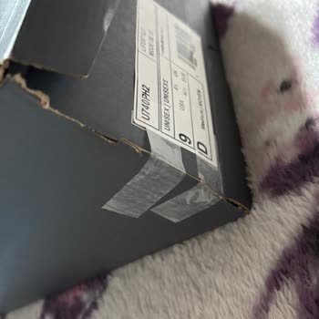 Hasarlı Kutu Ve Ayıplı Ayakkabı İade Talebi