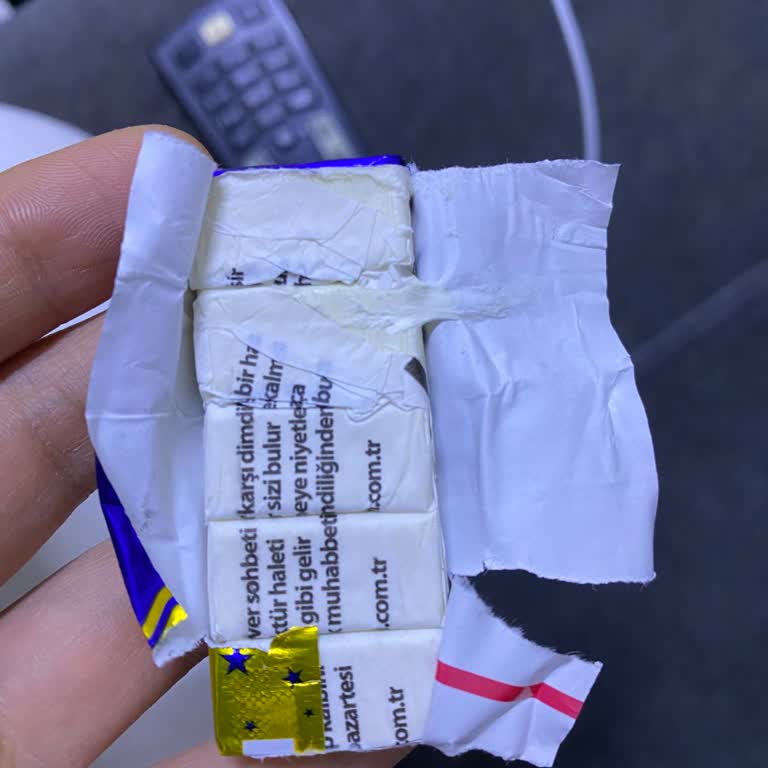 Falım Sakızları Kalite Sorunu: Yapışık Çıkıyor Ve Tüketilemez